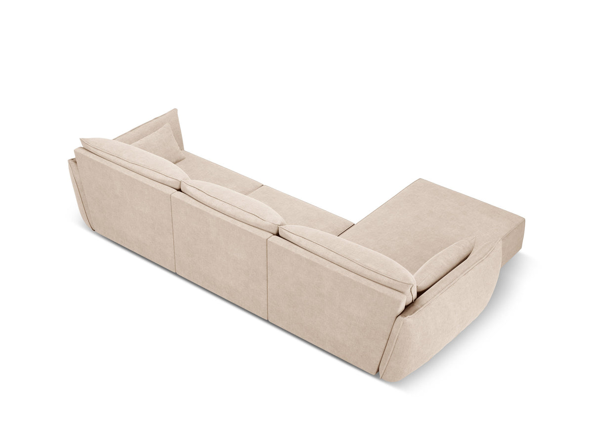 Kaelle Ecksofa links 4 Sitzer in Beige-Over The Horizon präsentiert im Onlineshop von KAQTU Design AG. L-Sofa links ist von Micadoni