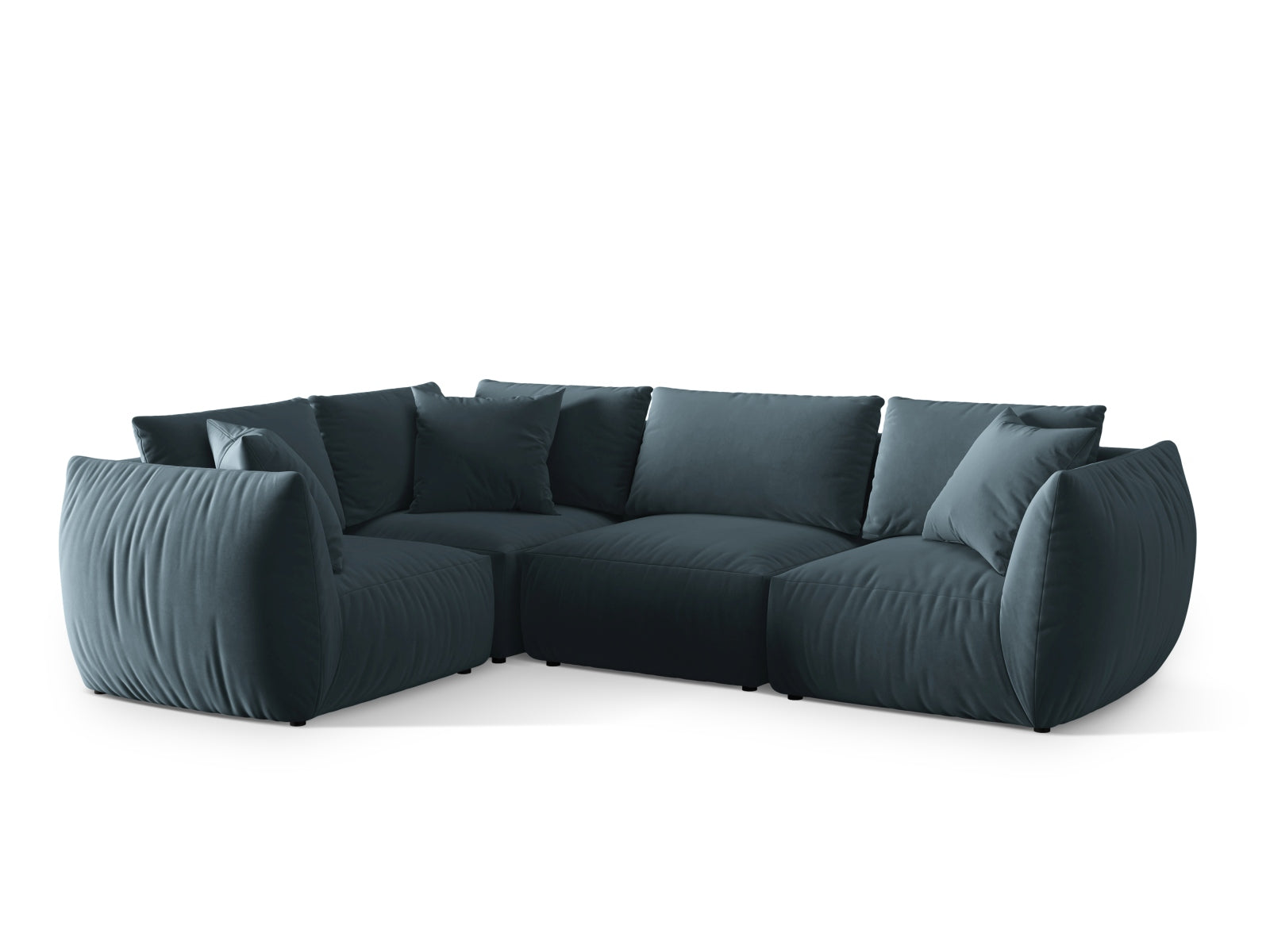 Stilvolles Chris Velour Ecksofa in sanftem Pastellblau, perfekt für moderne Wohnzimmer. Geräumiges 4-Sitzer Modell von Micadoni.