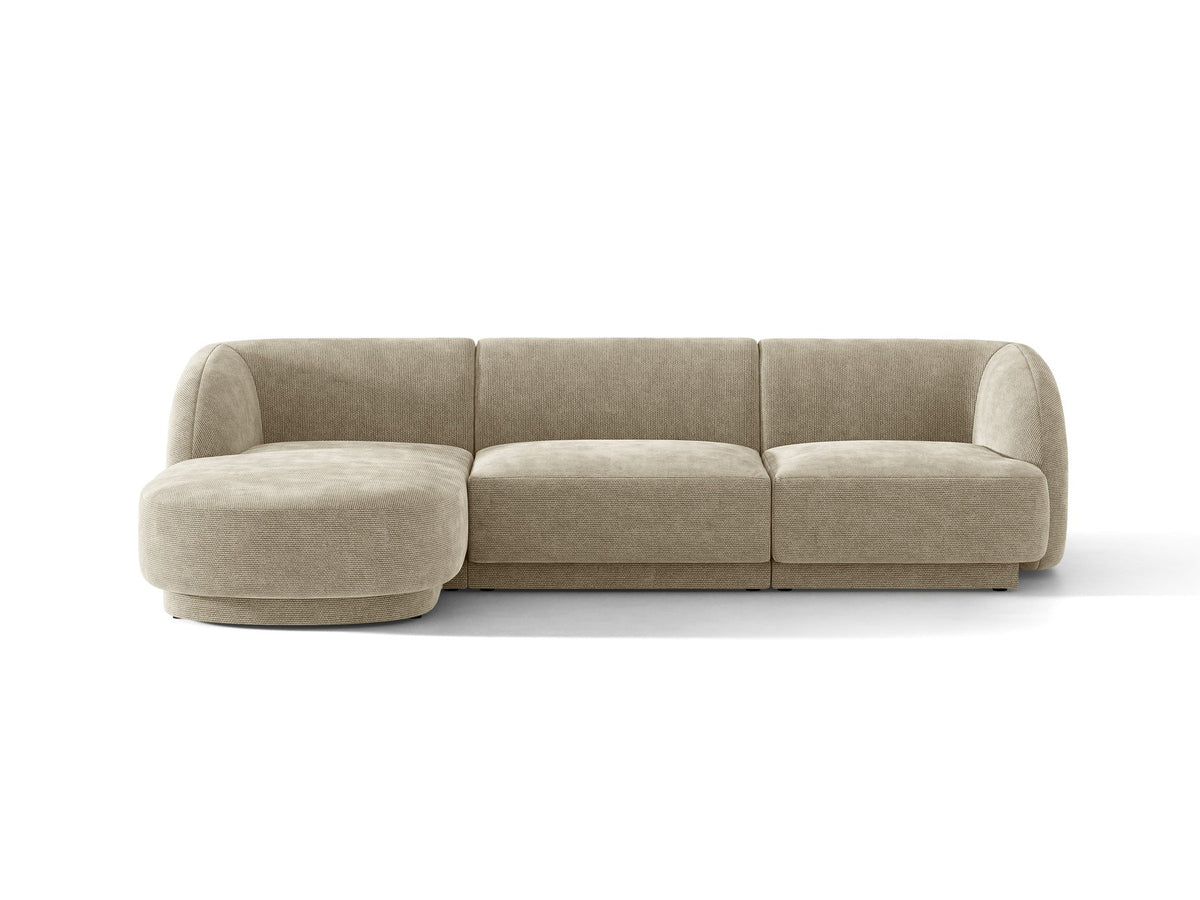 Miley Linkes Ecksofa von Micadoni, L-Sofa links in Dunkelbeige mit Bluvel-Stoffbezug und schwarzen Kunststoffbeinen, Frontalansicht.