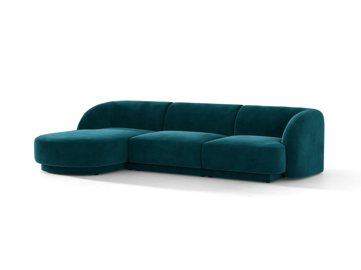 Miley Linkes Ecksofa von Micadoni, L-Sofa links in Dunkelbeige mit Bluvel-Stoffbezug und schwarzen Kunststoffbeinen, Frontalansicht.