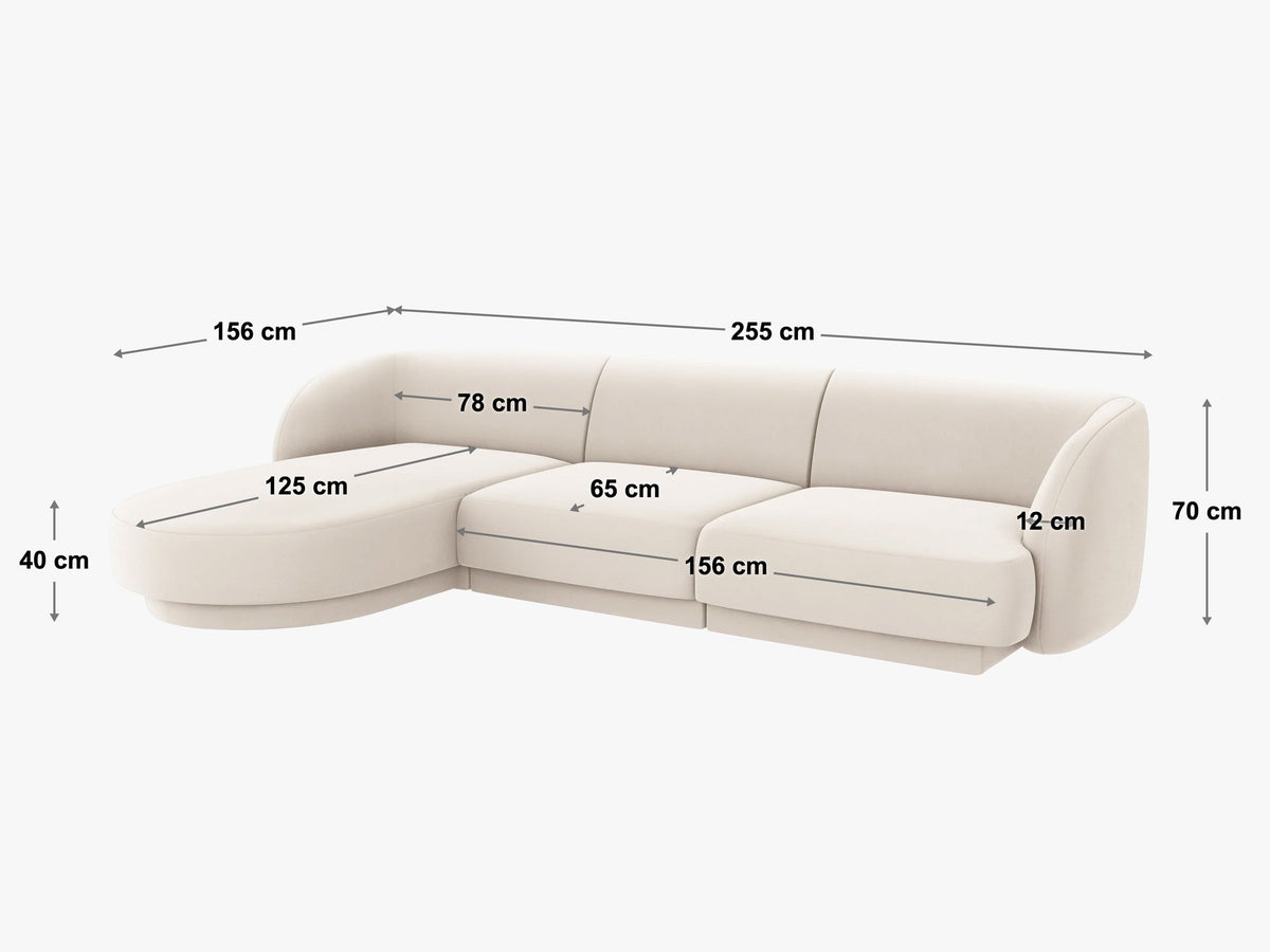 Miley Linkes Ecksofa von Micadoni, L-Sofa links in Dunkelbeige mit Bluvel-Stoffbezug und schwarzen Kunststoffbeinen, Frontalansicht.