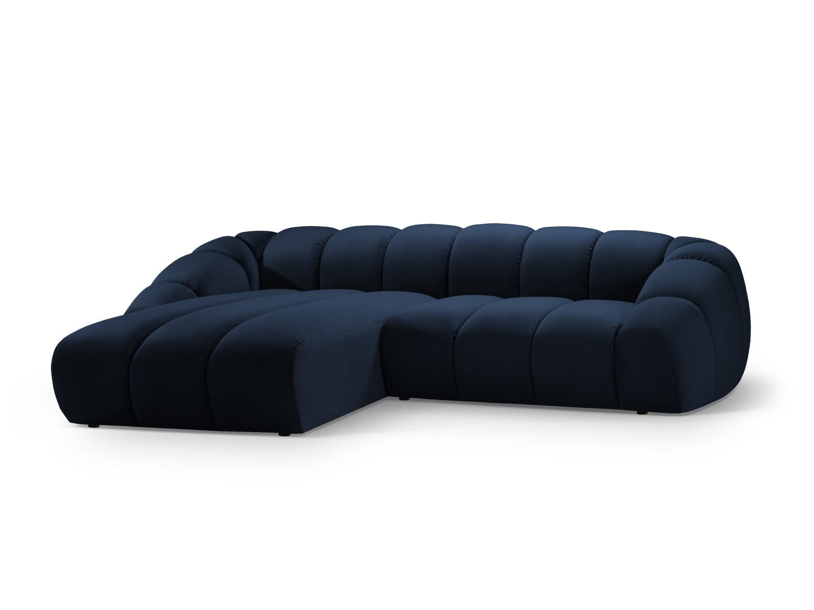 Elegantes Diana Velour Ecksofa in Royal Blue, linksseitig, ideal für stilvolle Wohnräume. 4-Sitzer von Micadoni.