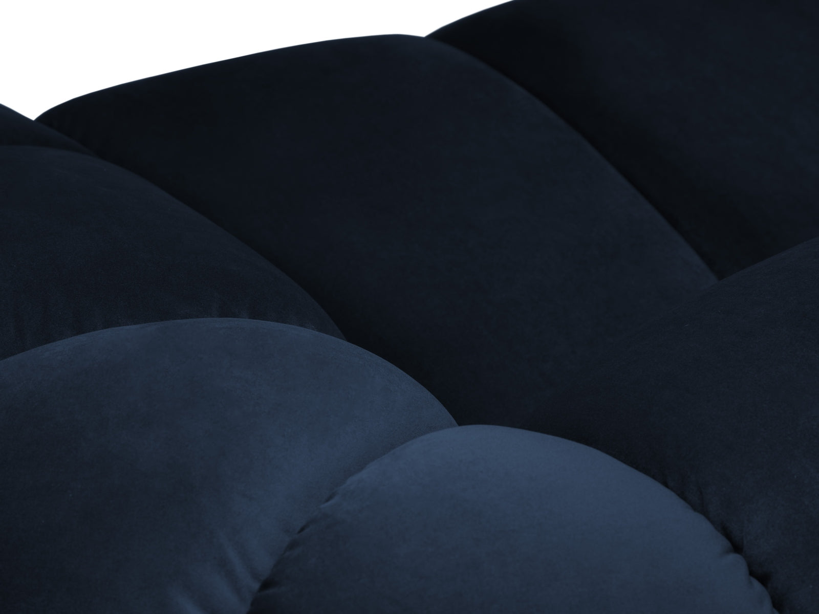 Stylisches, linksseitiges Ecksofa Diana Velour in Royalblau, ideal für 4 Personen, kombiniert Komfort mit modernem Design.