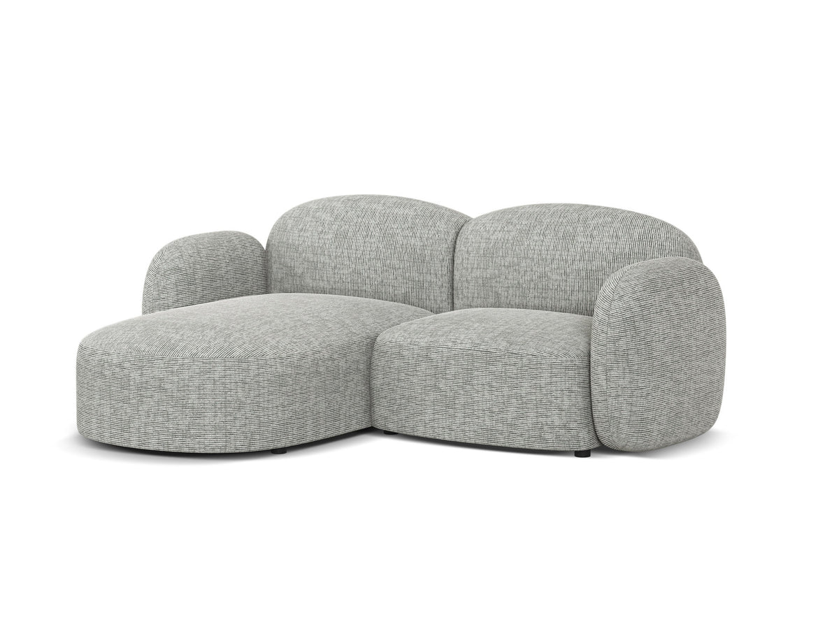 Blair Ecksofa links 3-Sitzer von Micadoni, L-Form, Bezug aus Eden-Chenillestoff in Dark Beige, Massivholzrahmen und schwarze Kunststoffbeine.