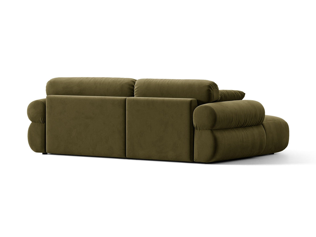 Beiges L-förmiges Ecksofa Ophelia von Micadoni mit Liberty-Stoffbezug, schwarzen Kunststoffbeinen und niedriger Rückenlehne, seitliche Ansicht.