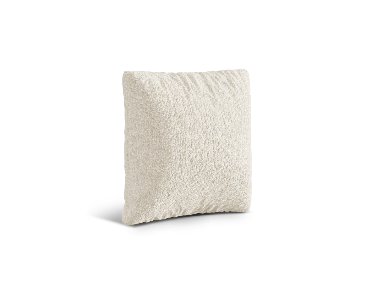Nuria Pillow in Ivory-Monet präsentiert im Onlineshop von KAQTU Design AG. Deko Kissen ist von Micadoni