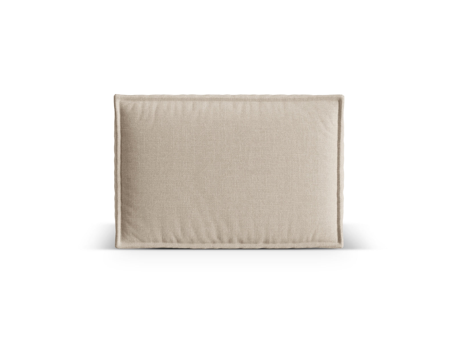 Elegantes Kissen Nuria in sanften Beigetönen von Micadoni, perfektes Wohnaccessoire für eine einladende und stilvolle Atmosphäre.