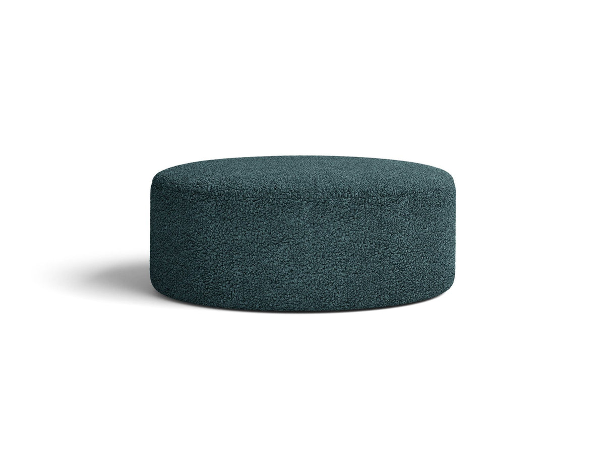 Weisser Pouf Dia von Micadoni mit strukturiertem Bouclé-Stoff, quadratischer Form und niedrigen Beinen aus Polypropylen.