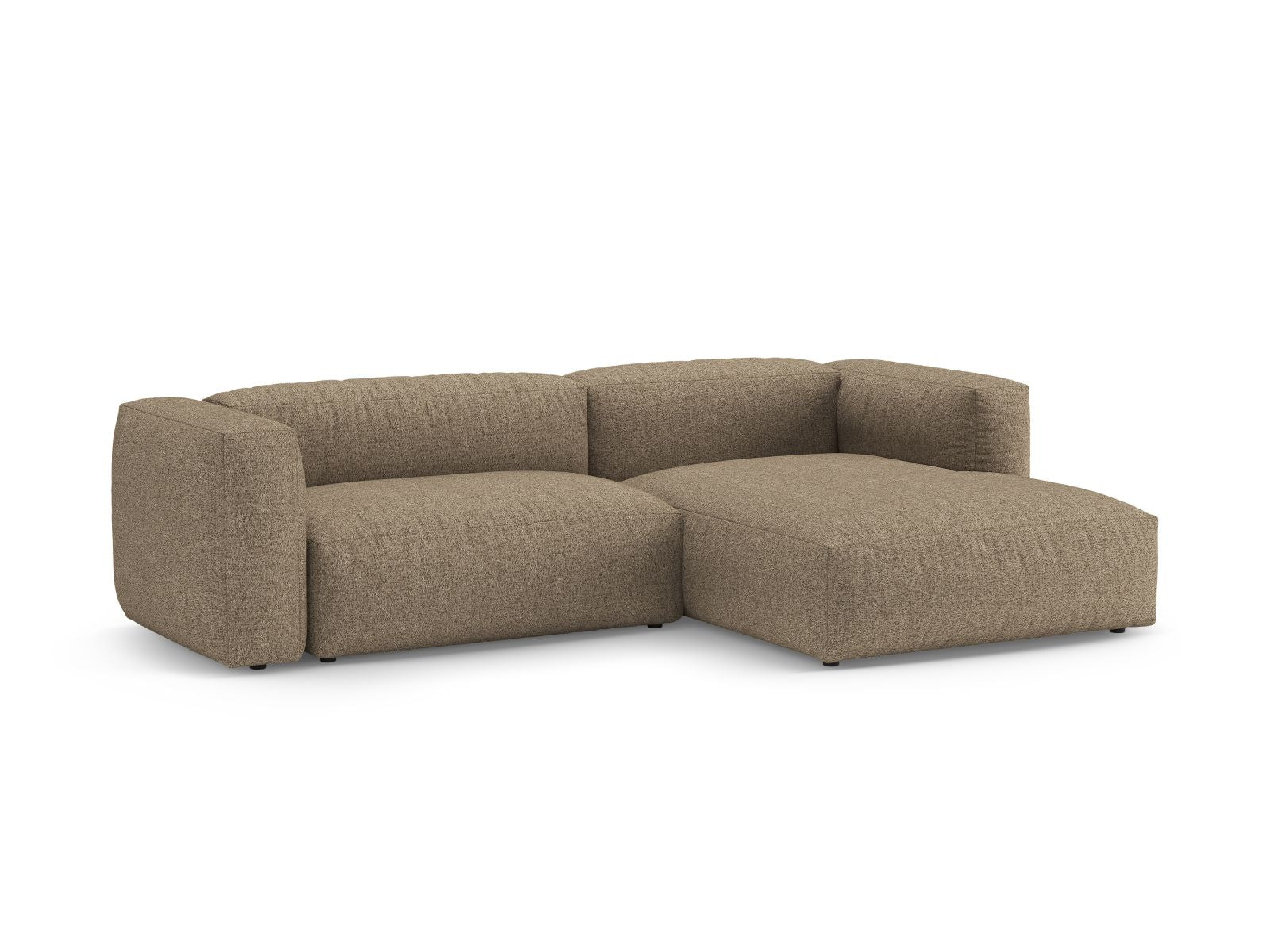 Elegantes 4-Sitzer Ecksofa Martina in Cappuccino mit praktischer Schlaffunktion und Stauraum, ideal für modernes Wohnen.