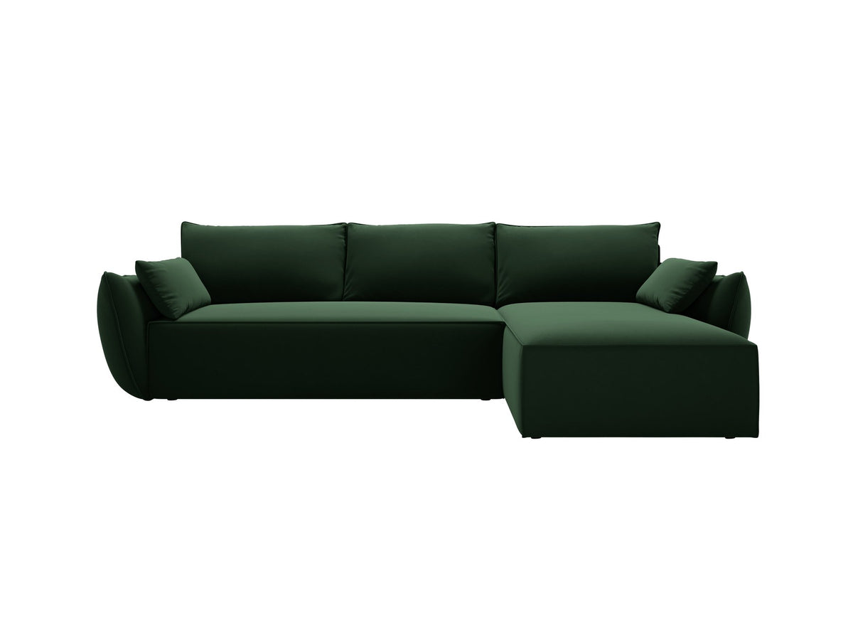 Beige Ecksofa Kaelle von Micadoni mit Chenille-Bezug, schwarzen Kunststoffbeinen und sichtbarem Bettkasten, rechts ausgerichtetes Bettsofa im Wohnraum.