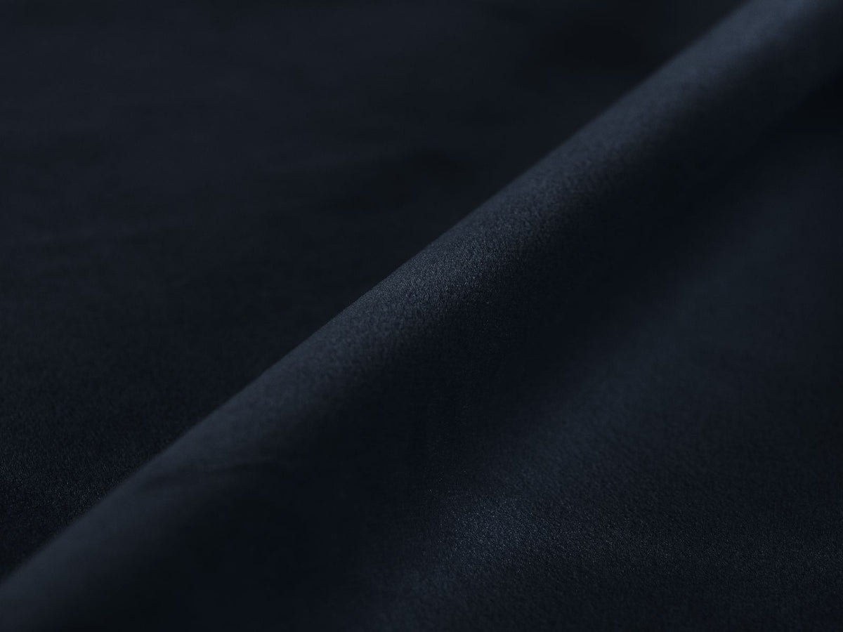 3-Sitzer Ecksofa Victor rechts mit Schlaffunktion und Stauraum in Dark Blue-Paris präsentiert im Onlineshop von KAQTU Design AG. Bettsofa rechts ist von Micadoni