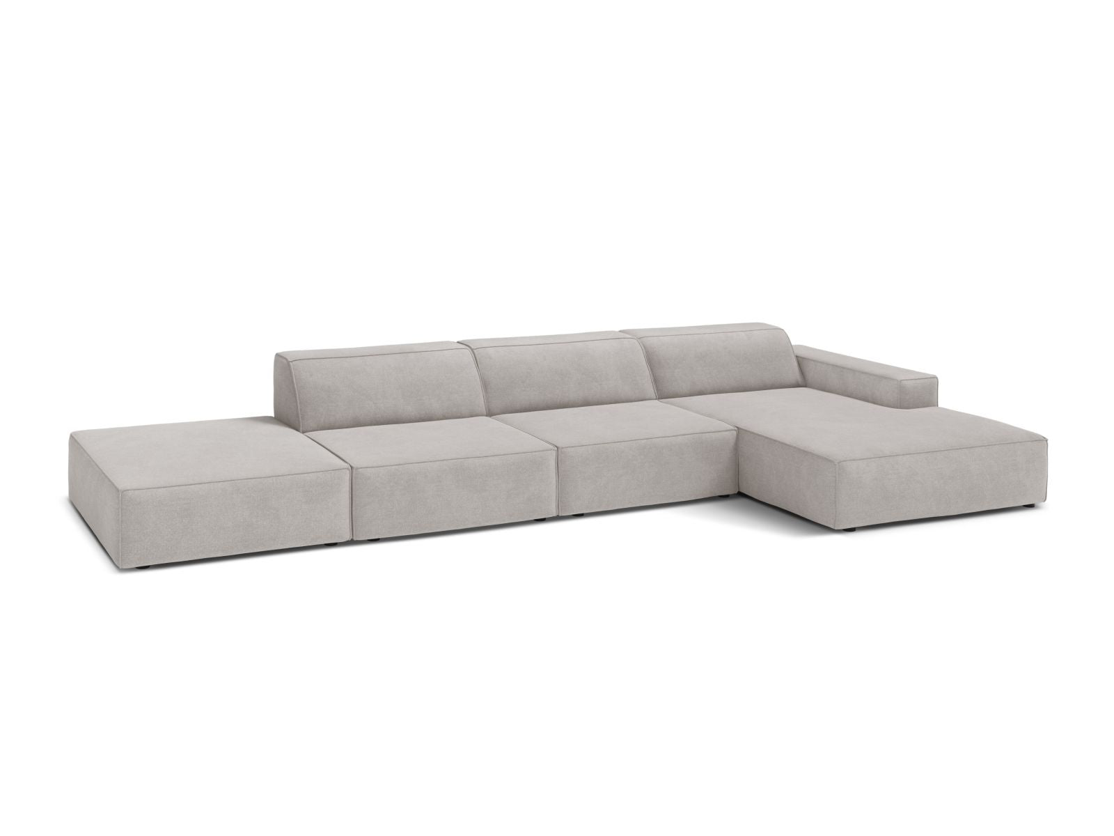 Stylisches 5-Sitzer Ecksofa Jodie in hellem Grau, ideal für moderne Wohnräume, präsentiert von Micadoni.