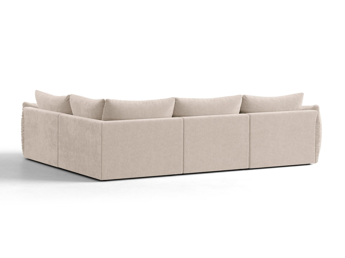 Ecksofa rechts Bloom von Micadoni in leichtem Beige, Veloursstoff Casino Pearl, schwarze Kunststoffbeine, moderne Polstermöbel-Form.