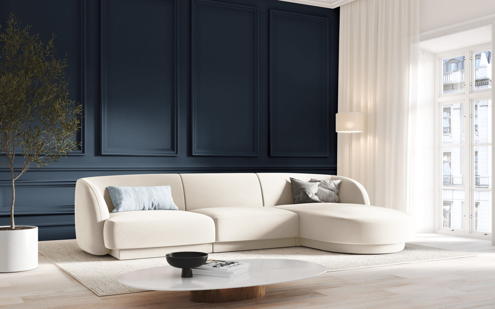 Elegantes Miley Velour Ecksofa in Light Beige-Bluvel, 4-Sitzer, ideal für stilvolle Wohnräume, präsentiert von Micadoni.