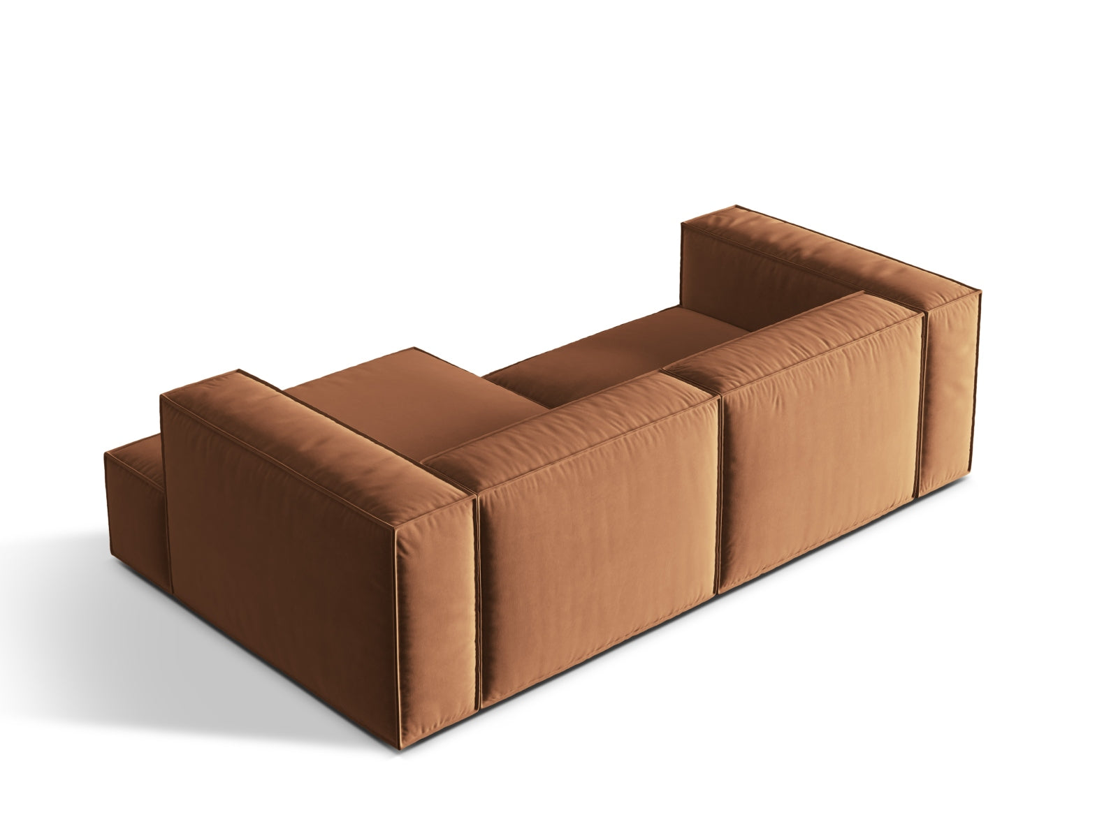 Elegantes Nuria Velour Ecksofa in sanftem Honigton, perfekt für stilvolle Wohnräume. Bietet Platz für gesellige Zusammenkünfte und Entspannung.