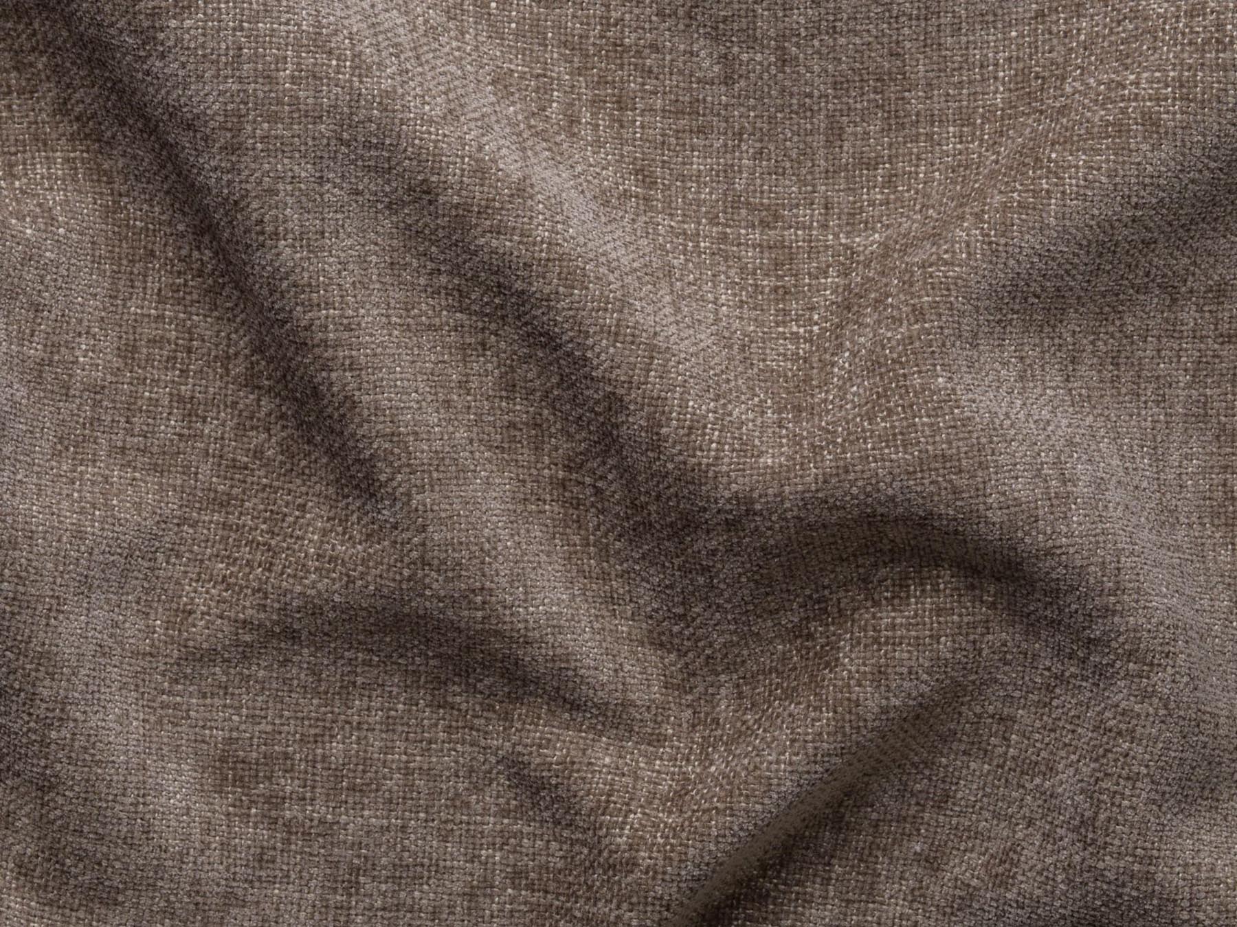 Elegantes 3-Sitzer Ecksofa Jodie in sanftem Cappuccino-Liberty, ideal für moderne Wohnräume und gesellige Stunden mit Freunden.