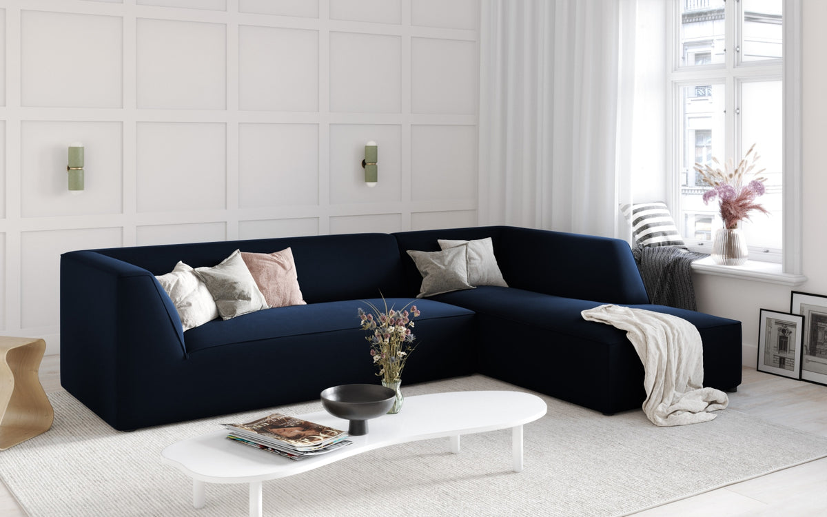 Ruby Velour modulares Ecksofa rechts 4 Sitzer in Royal Blue-Salvador präsentiert im Onlineshop von KAQTU Design AG. L-Sofa rechts ist von Micadoni