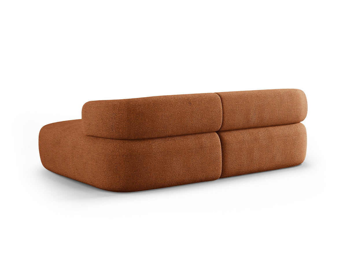 Jenny Ecksofa rechts 5 Sitzer in Brick-Now or Never präsentiert im Onlineshop von KAQTU Design AG. L-Sofa rechts ist von Micadoni