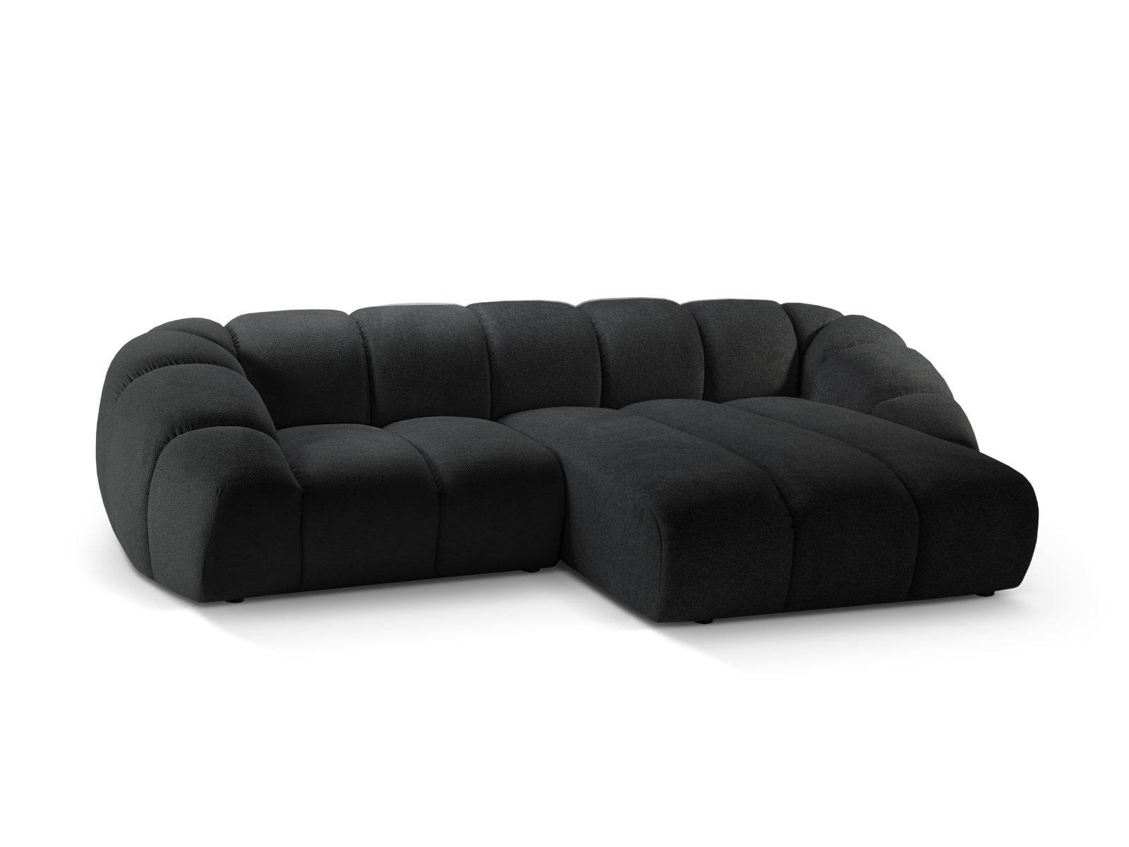 Stilvolles Diana Ecksofa rechts in edlem Anthrazit, 3-Sitzer von Micadoni, ideal für gemütliche Abende und modernes Wohndesign.