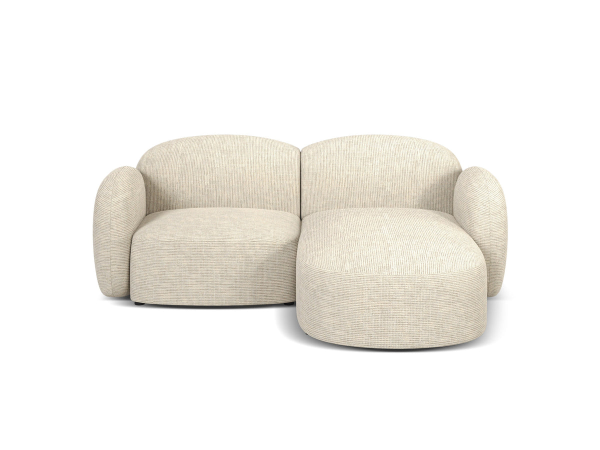 Blair Ecksofa rechts 3-Sitzer von Micadoni, L-Sofa mit Eden-Chenillestoff in Dark Beige, Massivholzrahmen und schwarzen Kunststoffbeinen.