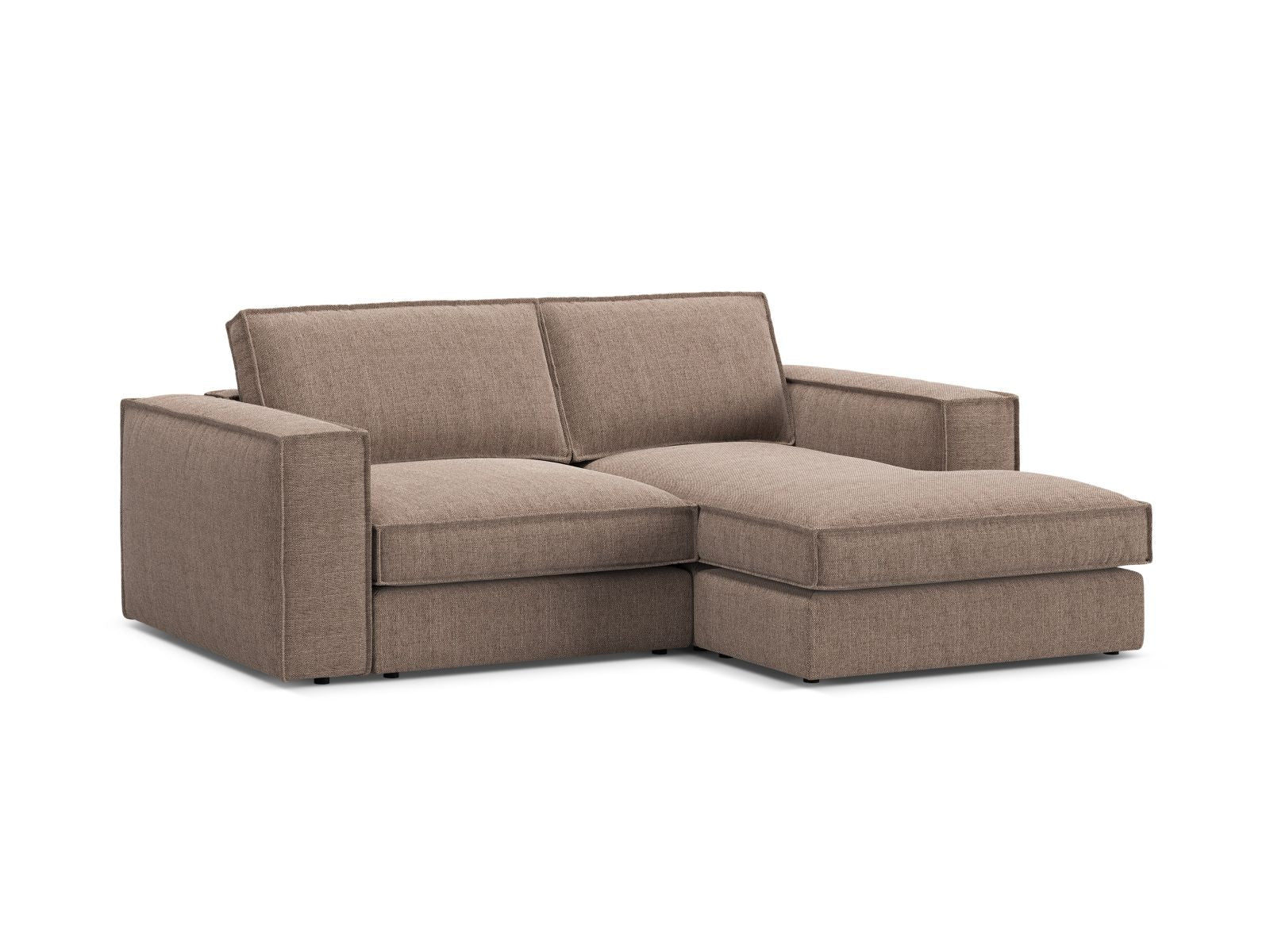 Modernes 2-Sitzer Ecksofa rechts Pola in warmem Braun, ideal für entspannte Stunden und stilvolle Wohnräume.
