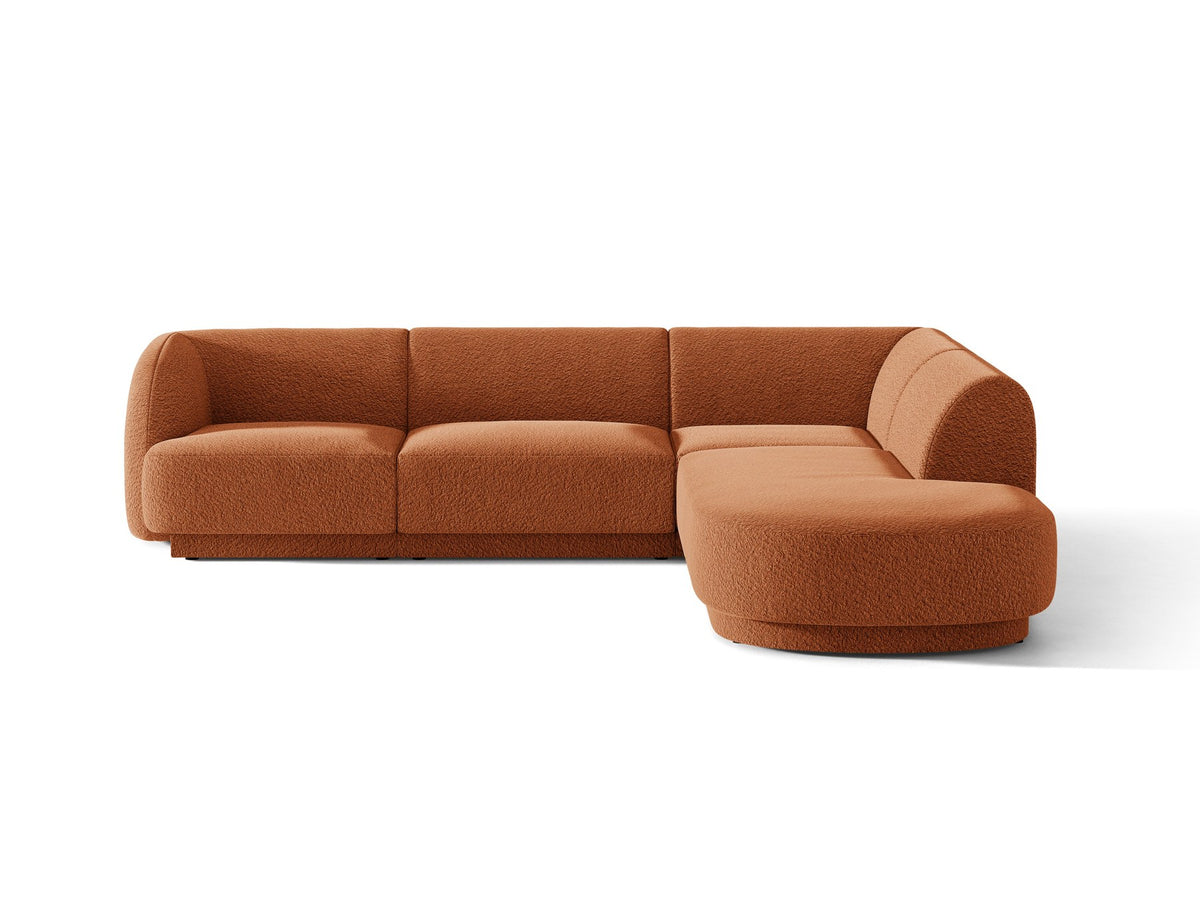 Produktfoto des Miley Ecksofas von Micadoni in Dunkelbeige, L-Form, Bezug aus Bluvel-Stoff, schwarze Kunststoffbeine, Sitzhöhe 40 cm.