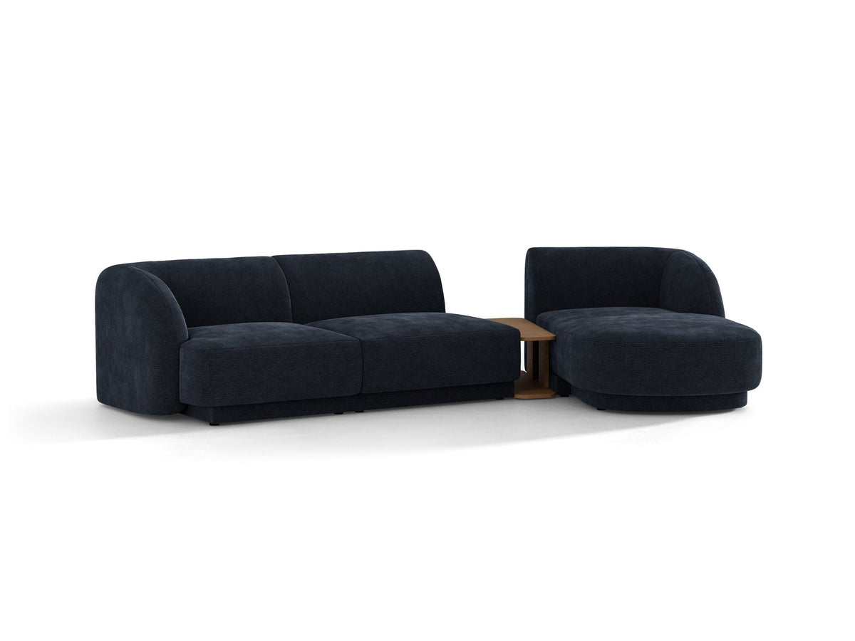 Braunes modulares Sofa Miley von Micadoni mit Baloo-Stoffbezug, schwarzen Kunststofffüssen und L-förmiger Ausrichtung nach rechts.