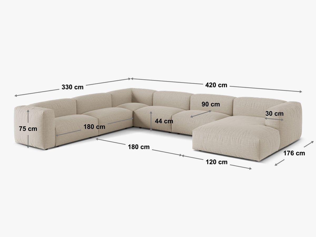 Modulares Ecksofa links von Micadoni in Schokoladenbraun mit Veloursstoff-Bezug, Kunststoffbeinen und grosszügiger Sitzfläche.