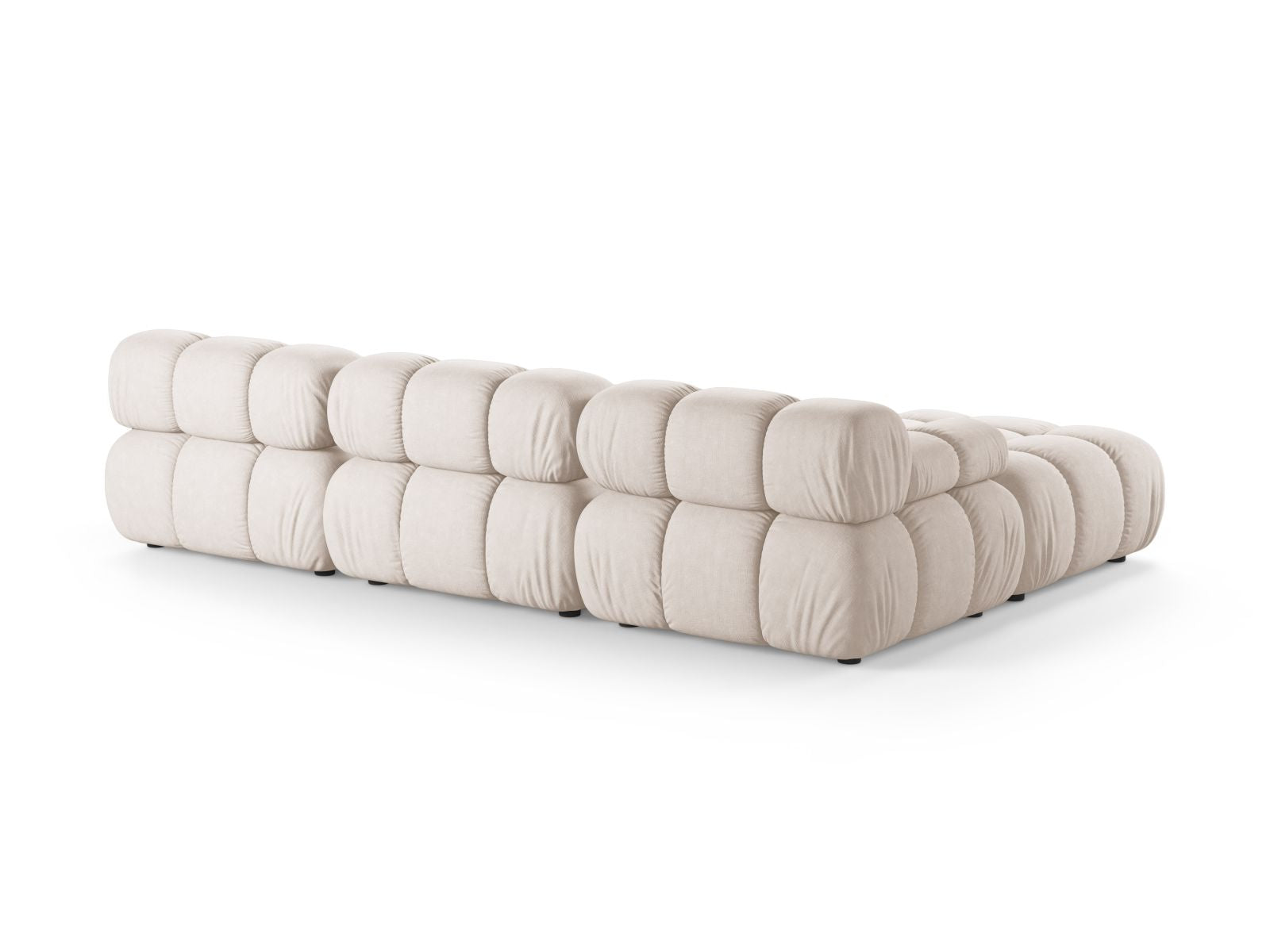 Modulares 4-Sitzer Sofa Bellis von Micadoni in sanftem Beige, perfekt für gemütliche Wohnzimmer und modernes Design.