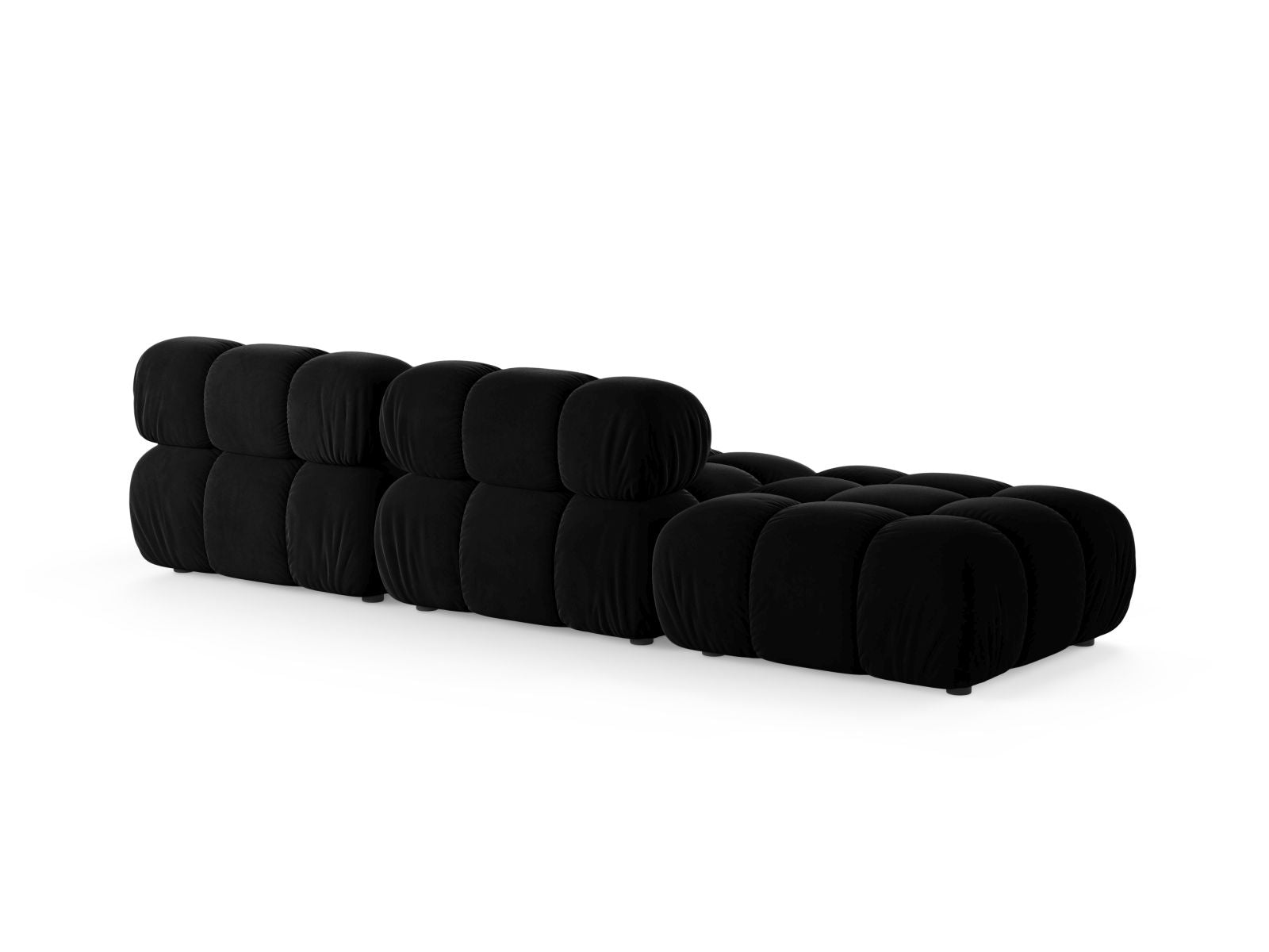 Elegantes 4-Sitzer Sofa Bellis in linker Konfiguration, ideal für stilvolle Wohnräume und gesellige Abende mit Freunden.
