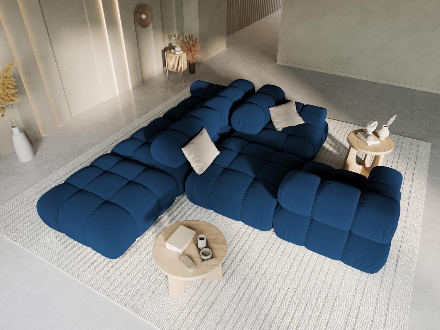 Elegantes Bellis Velour Sofa in Royal Blue, 4-Sitzer, modulare Bauweise, ideal für stilvolle Wohnräume, präsentiert von KAQTU Design AG.