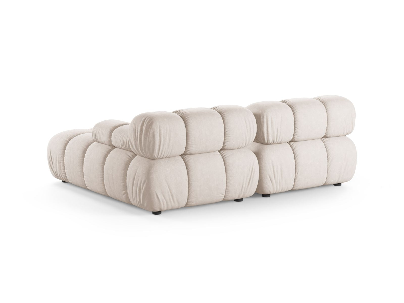 Elegantes 3-Sitzer Ecksofa Bellis in sanftem Beige, ideal für stilvolle Wohnräume. Komfort und Qualität vereint von Micadoni.