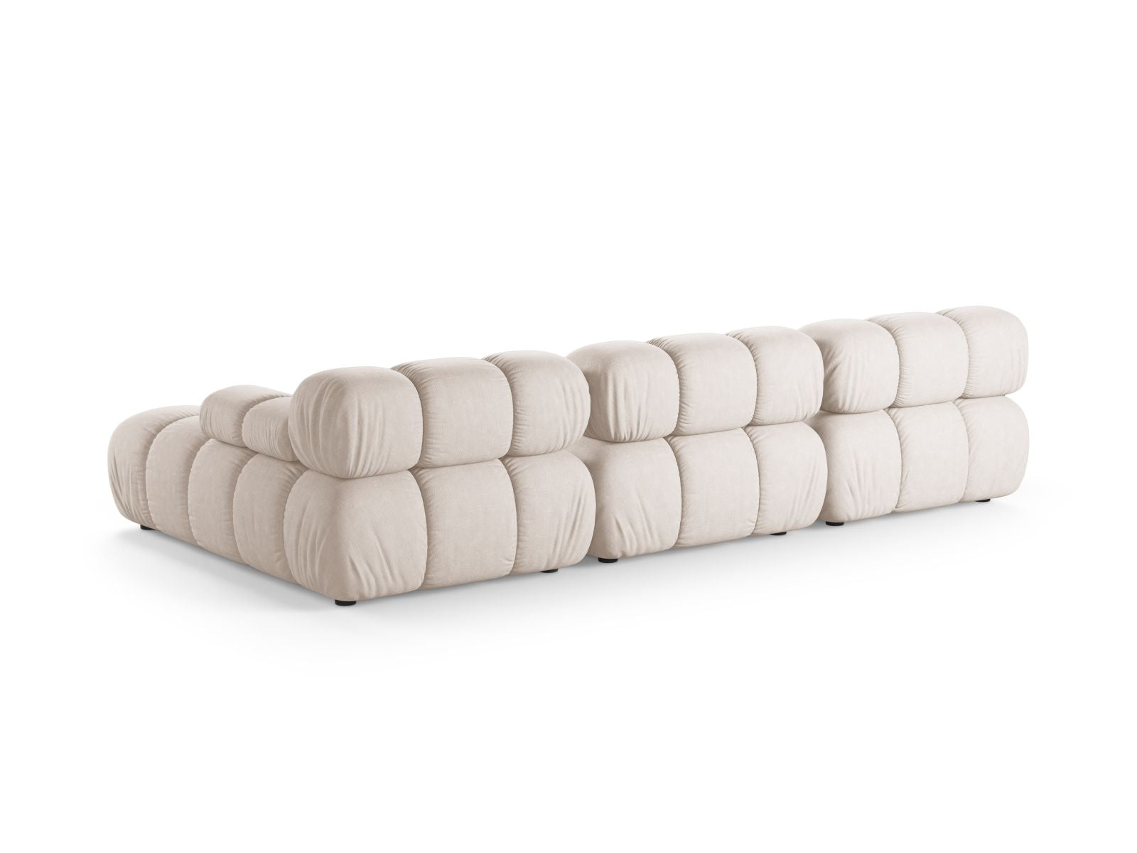 Elegantes 4-Sitzer Ecksofa Bellis in hellem Beige, ideal für stilvolle Wohnräume. Komfort und Qualität vereint von Micadoni.