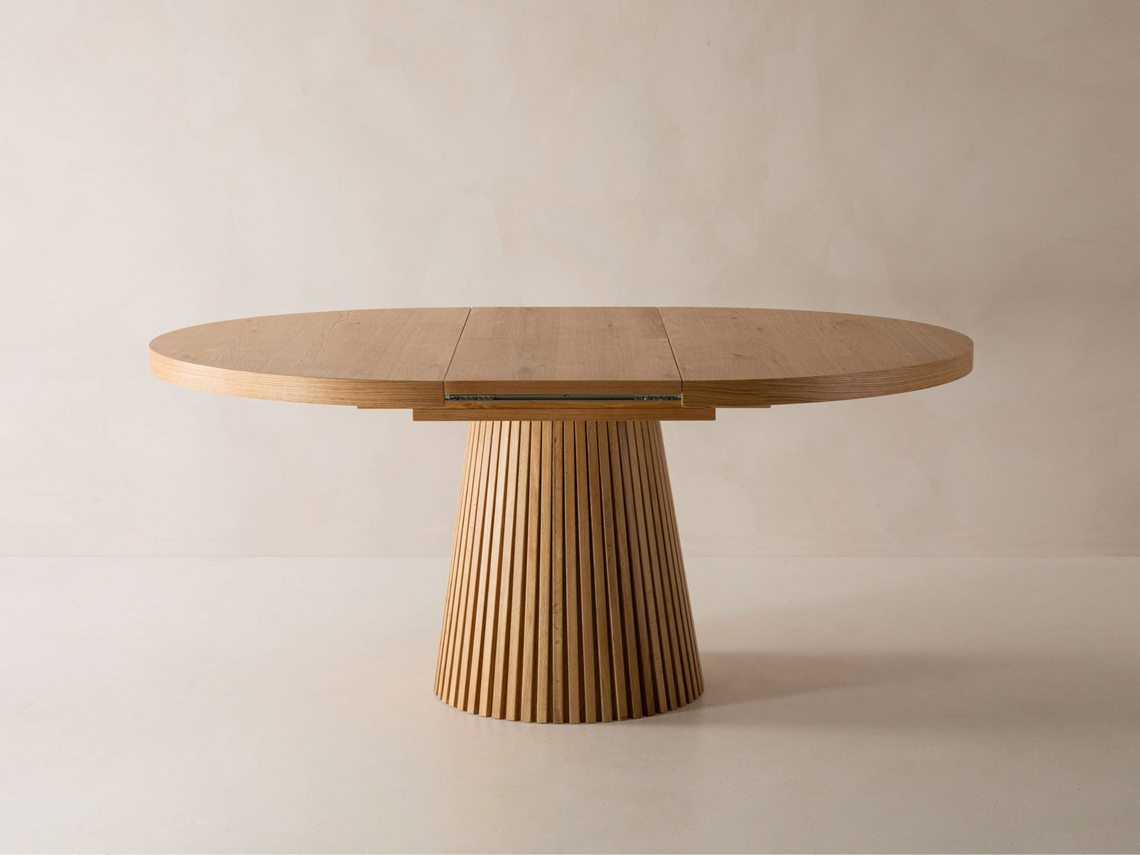 Esstisch Portmany 4 Plätze, 130x130 in  präsentiert im Onlineshop von KAQTU Design AG. Esstisch ist von Micadoni