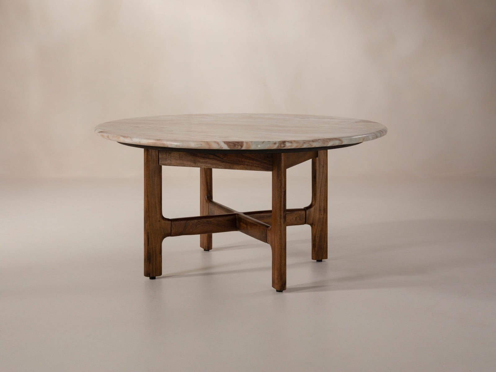 Kaffeetisch Bia 80x80 in  präsentiert im Onlineshop von KAQTU Design AG. Couchtisch ist von Micadoni