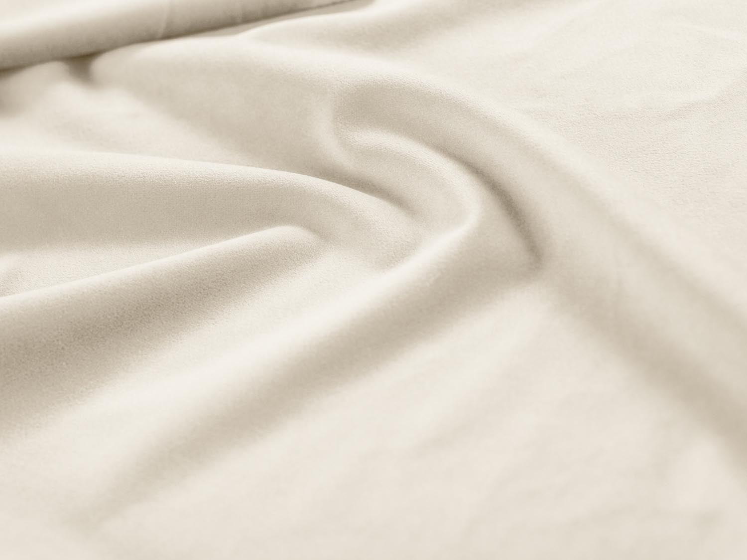 Mamaia Velour Panoramic Sofa 9 Sitzer in Light Beige/Gold präsentiert im Onlineshop von KAQTU Design AG. 3er Sofa ist von Micadoni