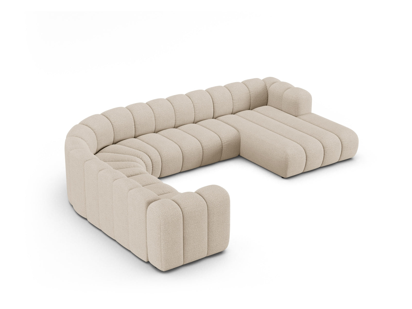 Beige Ecksofa Lupine Boucle von Micadoni, modular und panoramisch, bietet Platz für 6 Personen und ergänzt moderne Wohnstile.
