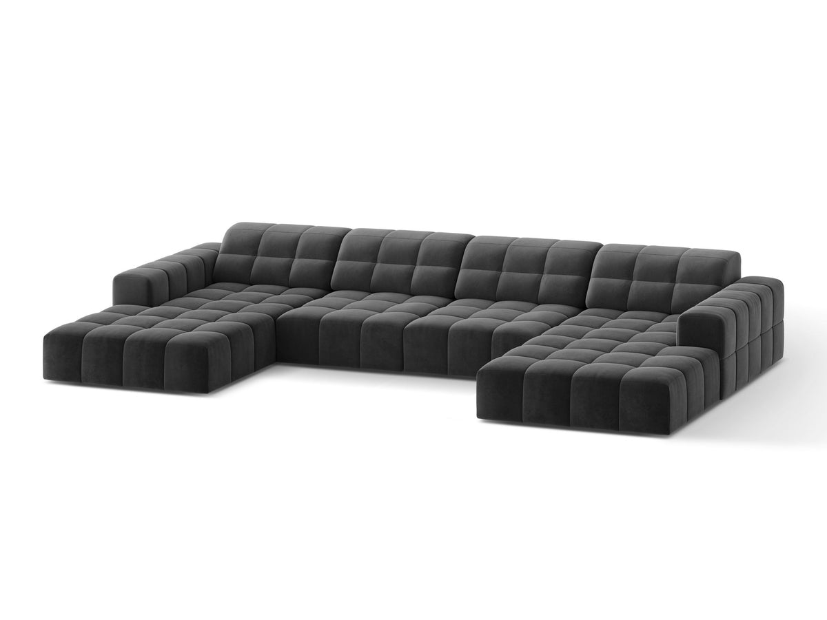 Panoramasofa Jennifer von Micadoni in leichtem Beige, grosses Ecksofa mit Stoffbezug Bluvel 22 und schwarzen Kunststoffbeinen.