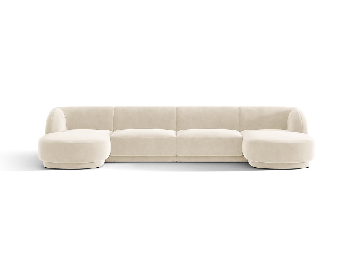 Dunkelbeiges Panorama-Ecksofa Miley von Micadoni mit Bluvel-Stoffbezug, L-Form, schwarzen Kunststoffbeinen und niedriger Rückenlehne.