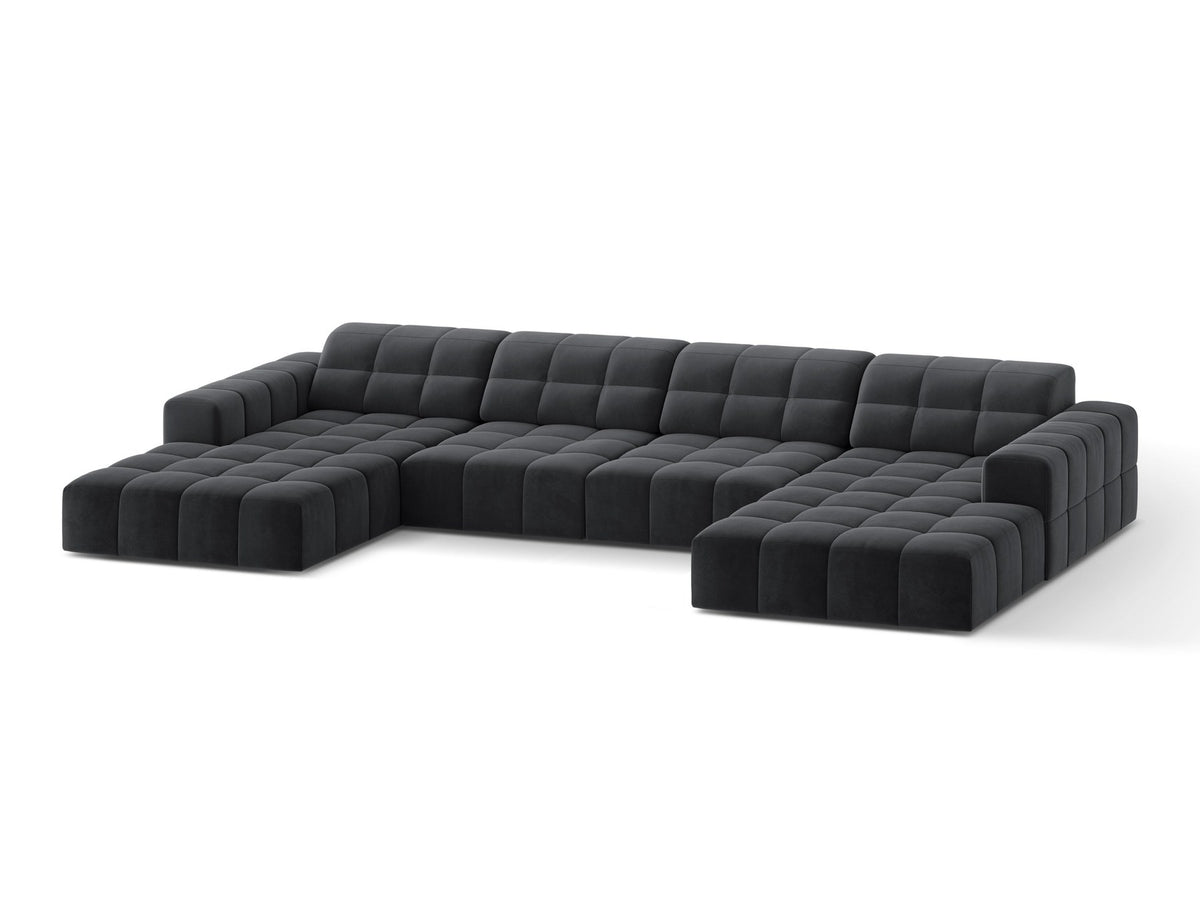 Panoramasofa Jennifer von Micadoni in leichtem Beige, grosses Ecksofa mit Stoffbezug Bluvel 22 und schwarzen Kunststoffbeinen.
