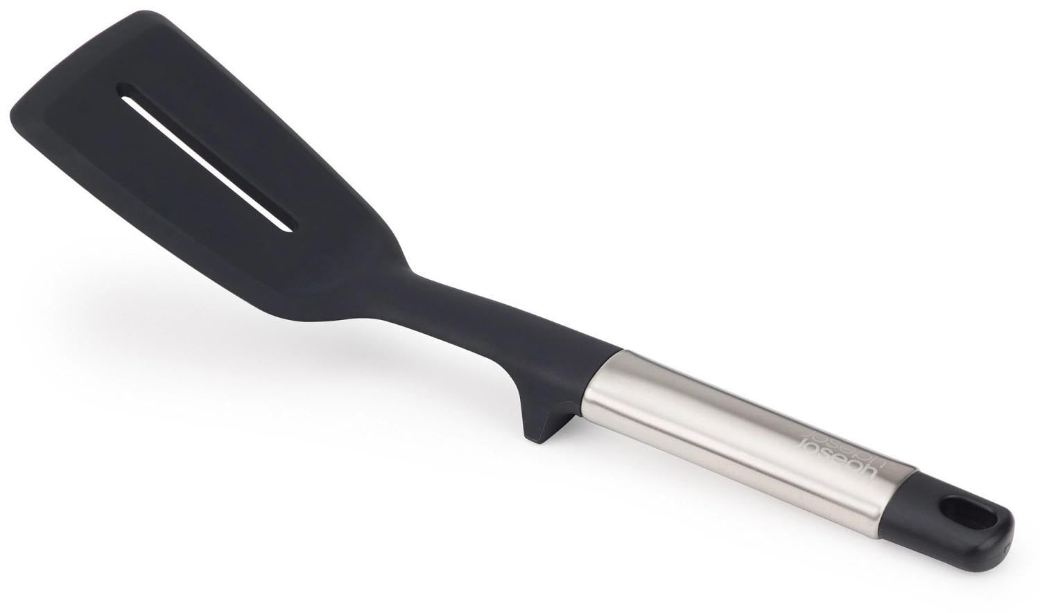 Elevate Silikon Pfannenwender mit Schlitz Stahl in Schwarz präsentiert im Onlineshop von KAQTU Design AG. Werkzeuge ist von Joseph Joseph