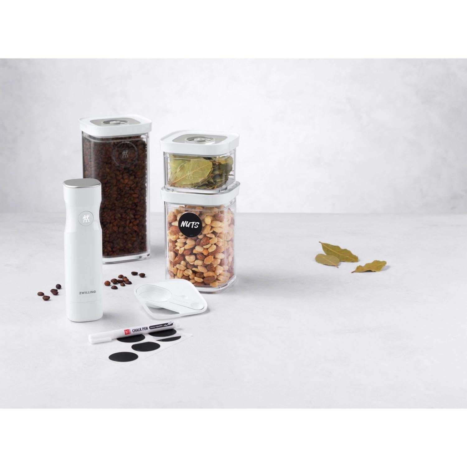 6-teiliges Vakuum-Set von Zwilling in transparent-weiß, perfekt für die Frischhaltung und Aufbewahrung von Lebensmitteln, stilvoll und funktional.