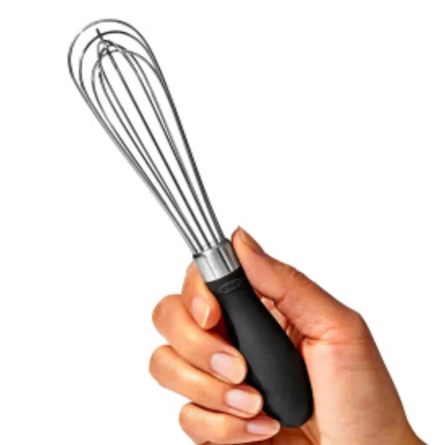 Kompakter Schneebesen von OXO, ideal für kleine Mengen. Ergonomisches Design, rostfreier Stahl, perfekt für präzises Mixen.