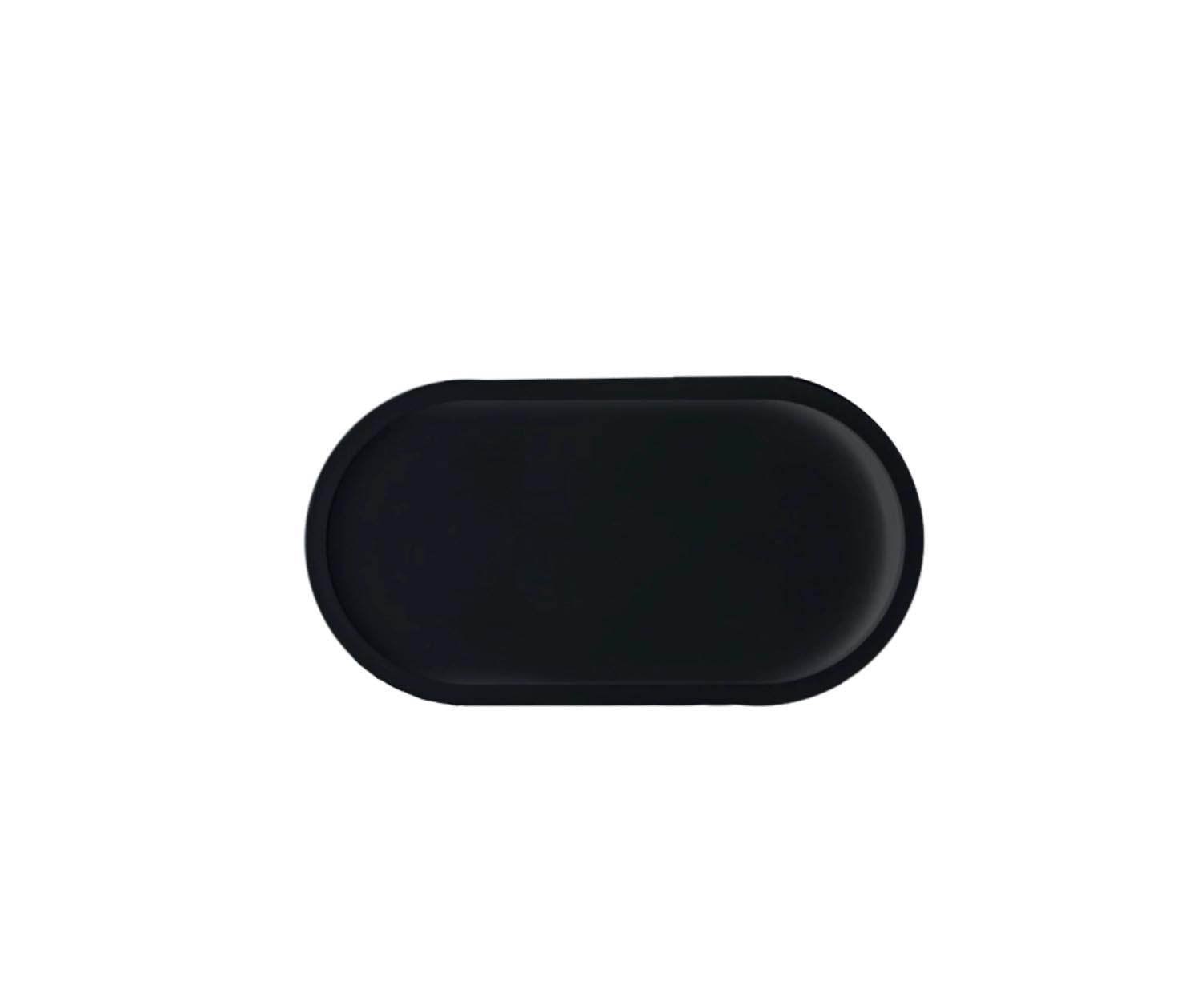 Beton Dekotablett Deep Black 18x9.5x1.7cm in Schwarz präsentiert im Onlineshop von KAQTU Design AG. Geschenkzubehör ist von Nordesign