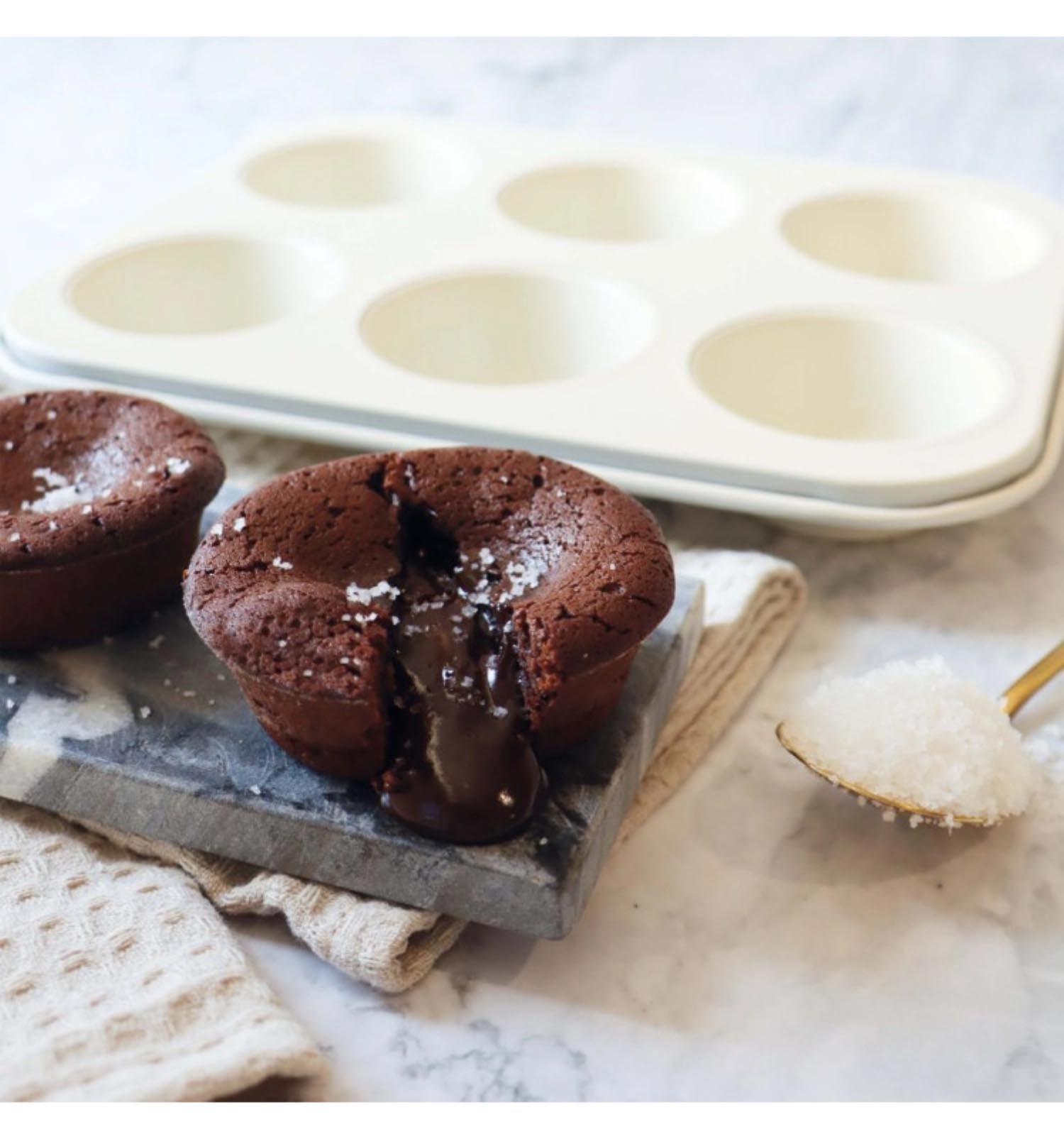 Antihaftbeschichtete Muffin-Backform für 6 Stück von Scrap Cooking, ideal für einfaches Backen und problemloses Lösen der Muffins.
