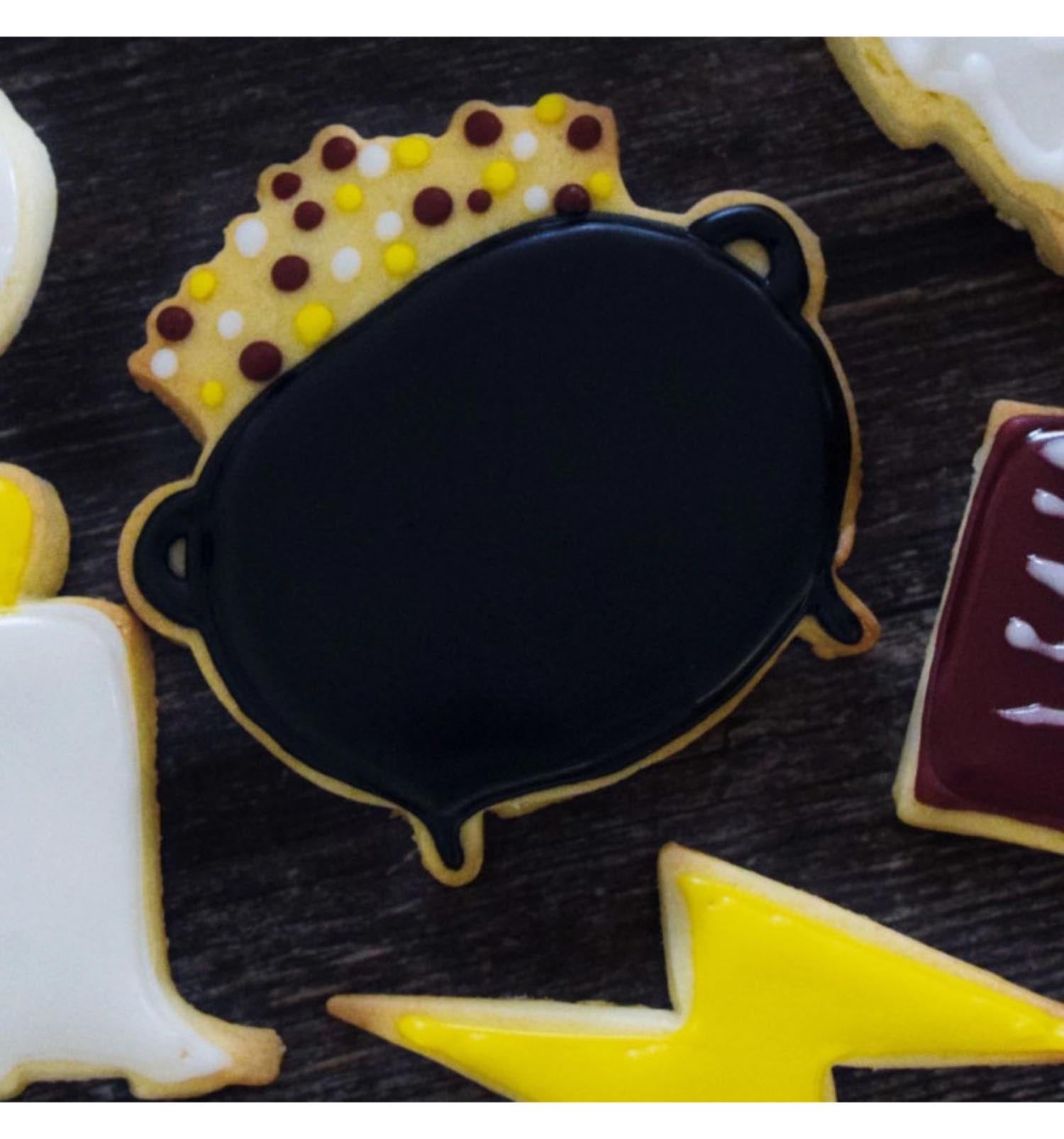 Entdecken Sie das 4-teilige Ausstechformen-Set Zauberei von Scrap Cooking – perfekt für magische Backideen und kreative Dekorationen.