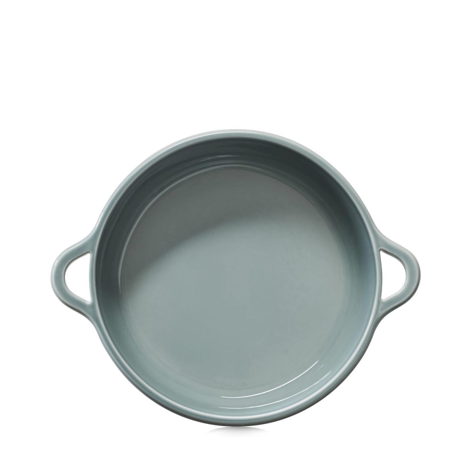 Elegante Induktionskasserolle in wolkengrau, 31 cm, von Revol. Perfekt für stilvolles Kochen ohne Deckel.