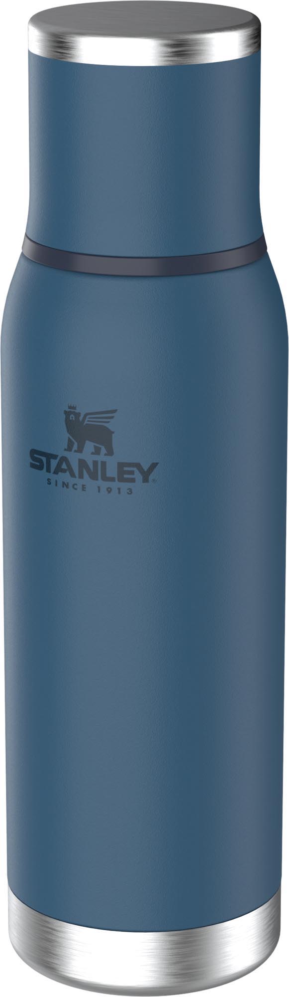 Adventure To-Go Flasche 0.75l abyss in Blau präsentiert im Onlineshop von KAQTU Design AG. Trinkflasche ist von Stanley