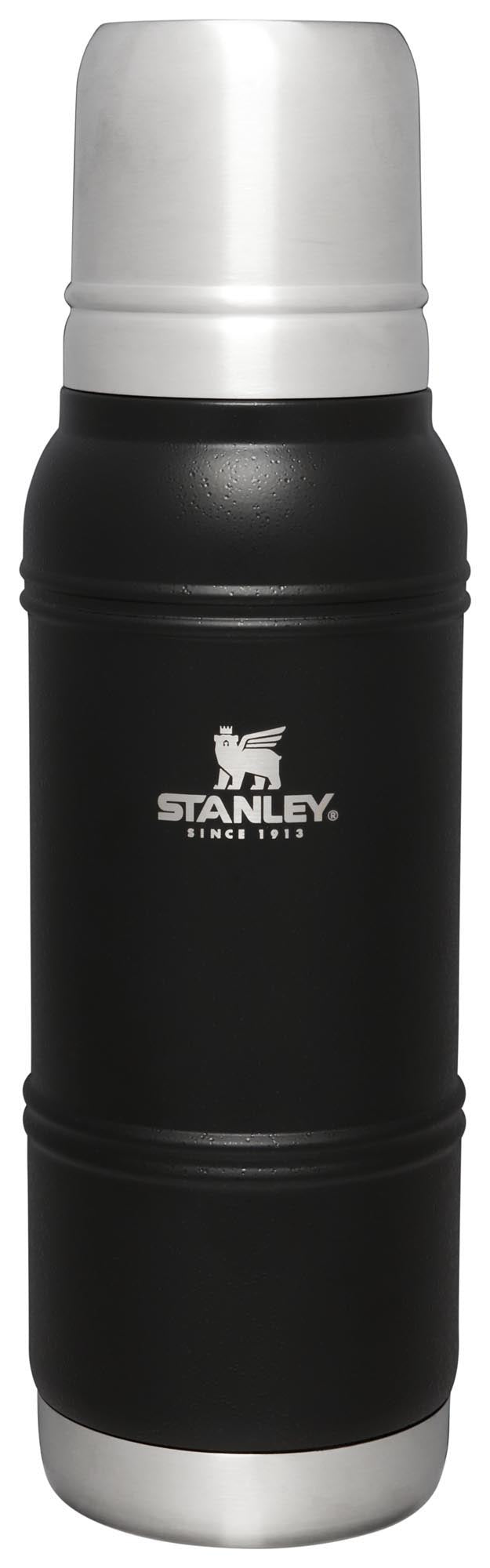 Artisan Thermal Flasche 1.0l black moon in Schwarz präsentiert im Onlineshop von KAQTU Design AG. Trinkflasche ist von Stanley