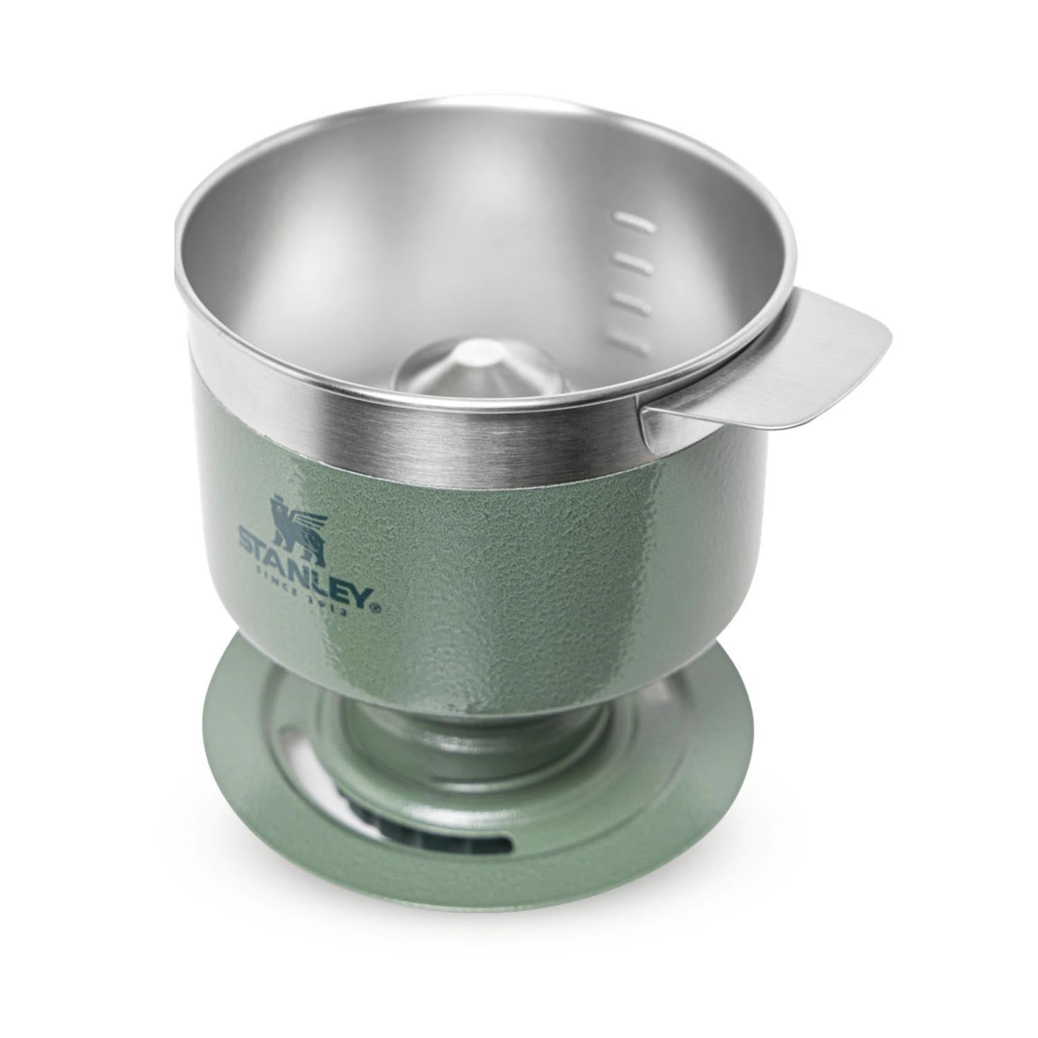 Perfect-Brew Pour Over 0.59l hammertone green in Grün präsentiert im Onlineshop von KAQTU Design AG. Trinkflasche ist von Stanley